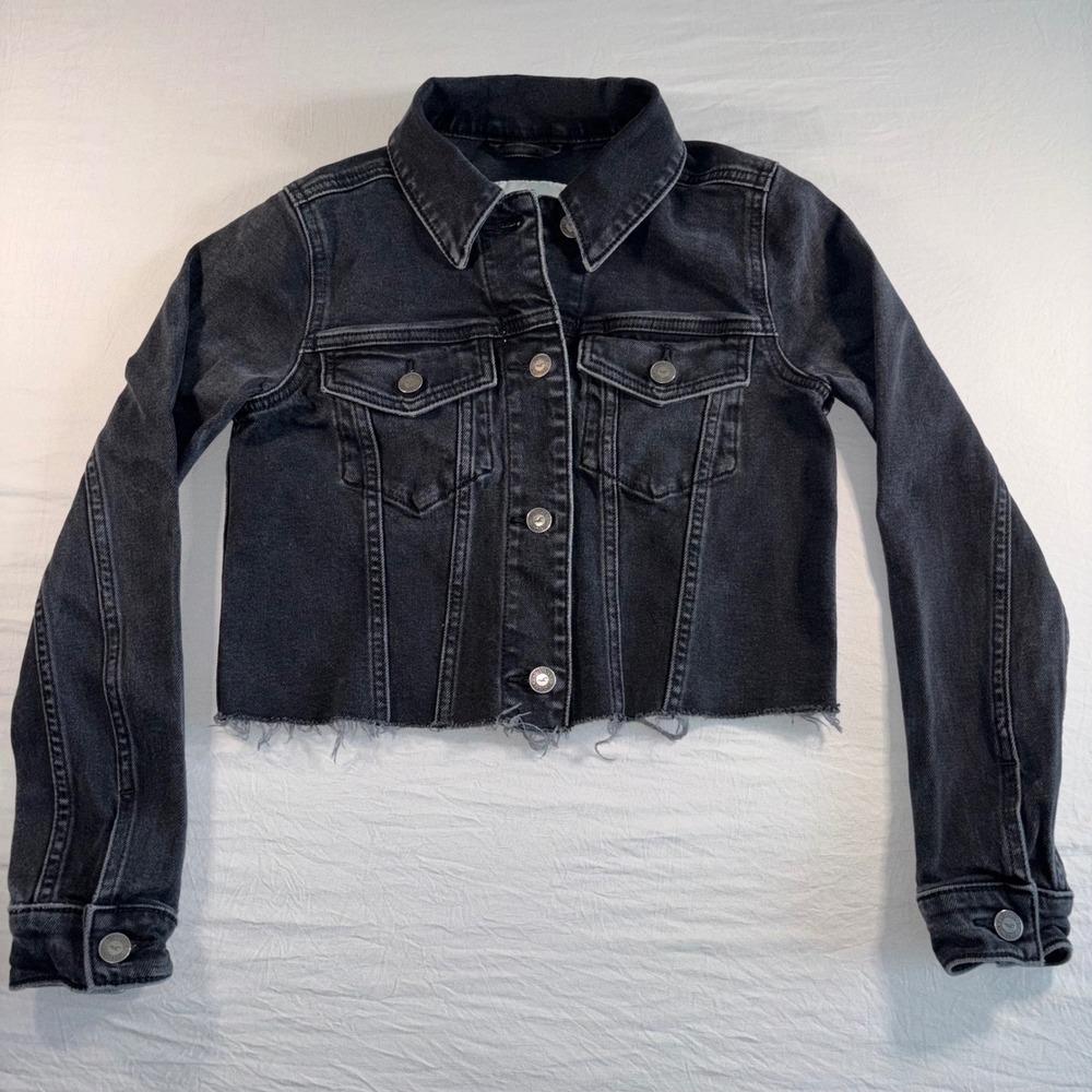 Hollister Black Cropped Denim Jacket Raw Hem Faded Wash XS